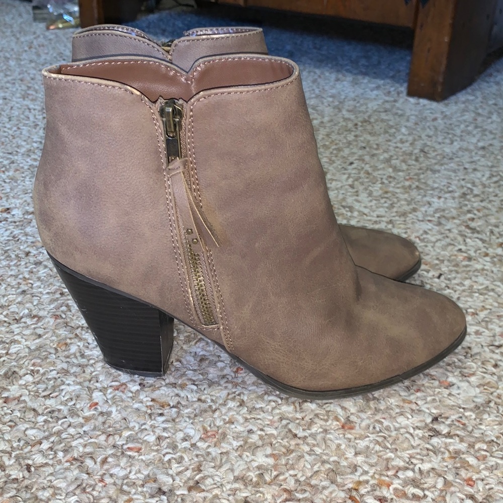 Super cute booties